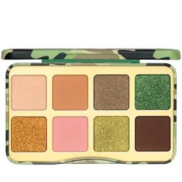 ‼️NEW‼️PRICE DROP‼️Too Faced Major Love Doll Size Eyeshadow Palette - Picture 3 of 3